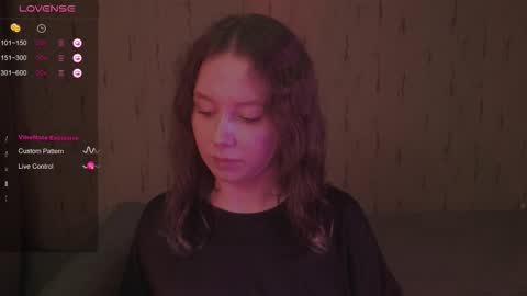 Snapshot of miranadevl chatting on 09.17.25 Kira online show from 09.17.25