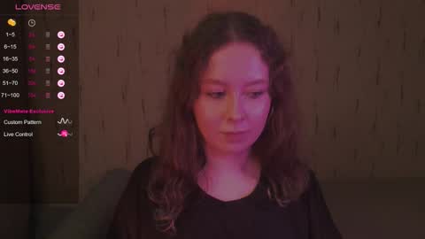 Snapshot of miranadevl chatting on 09.18.25 Kira online show from 09.18.25