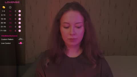 Snapshot of miranadevl chatting on 09.25.25 Kira online show from 09.25.25