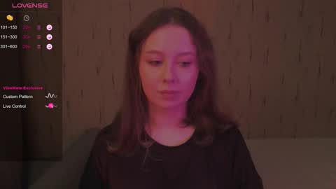 Snapshot of miranadevl chatting on 09.30.25 Kira online show from 09.30.25