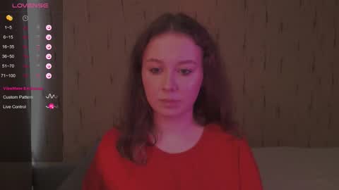 Snapshot of miranadevl chatting on 10.02.25 Kira online show from 10.02.25