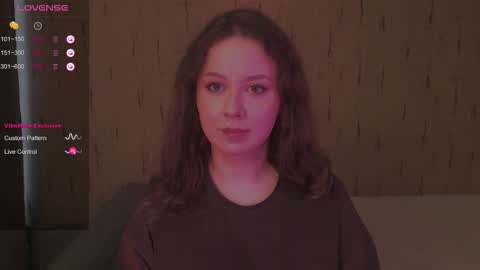 Snapshot of miranadevl chatting on 10.03.25 Kira online show from 10.03.25