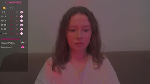 Snapshot of miranadevl chatting on 10.10.25 Kira online show from 10.10.25