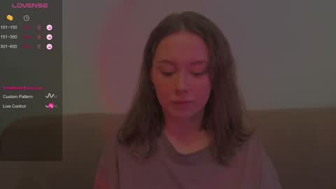 Snapshot of miranadevl chatting on 10.12.25 Kira online show from 10.12.25