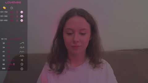 Snapshot of miranadevl chatting on 10.17.25 Kira online show from 10.17.25