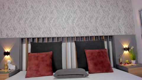 Snapshot of miranda_blair chatting on 02.03.25 Miranda online show from 02.03.25