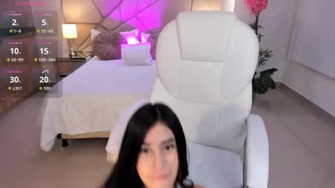 Snapshot of miranda_crawfor chatting on 02.11.26 miranda_crawfor online show from 02.11.26