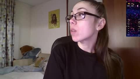 Snapshot of miranda_wish chatting on 12.14.24 MIRANDA online show from 12.14.24