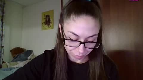 Snapshot of miranda_wish chatting on 12.19.24 MIRANDA online show from 12.19.24