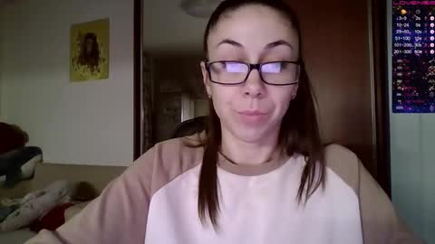 Snapshot of miranda_wish chatting on 12.28.24 MIRANDA online show from 12.28.24