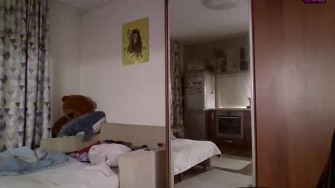 Snapshot of miranda_wish chatting on 01.18.25 MIRANDA online show from 01.18.25