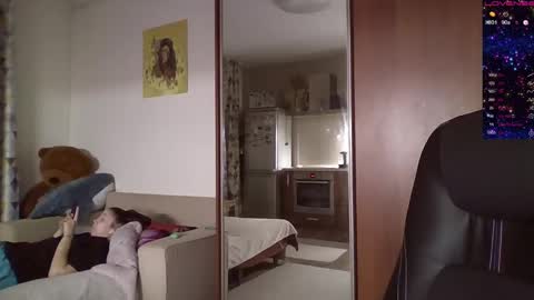 Snapshot of miranda_wish chatting on 01.22.25 MIRANDA online show from 01.22.25