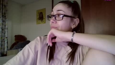 Snapshot of miranda_wish chatting on 02.16.25 MIRANDA online show from 02.16.25