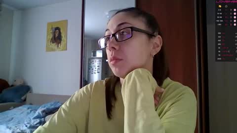 Snapshot of miranda_wish chatting on 09.16.25 MIRANDA online show from 09.16.25