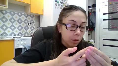 Snapshot of miranda_wish chatting on 10.25.25 MIRANDA online show from 10.25.25