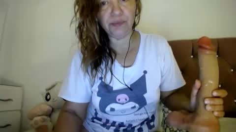 Snapshot of miranda_zacky chatting on 11.25.25 Miranda Indep Model Thank you very much for all your support online show from 11.25.25