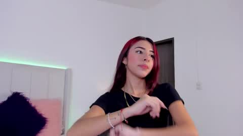 Miranda Rogers online show from 12.19.25