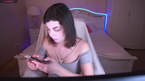 Snapshot of mirandawarm chatting on 01.21.25 Miranda online show from 01.21.25