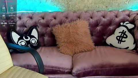 Snapshot of mirandawarm chatting on 02.15.25 Miranda online show from 02.15.25