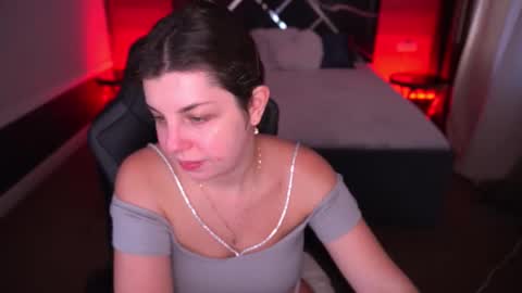 Snapshot of mirandawarm chatting on 10.23.25 Miranda online show from 10.23.25