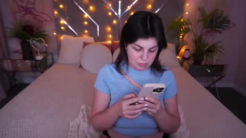 Snapshot of mirandawarm chatting on 02.24.26 Miranda online show from 02.24.26