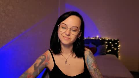 MiraSkyy online show from 05.23.26