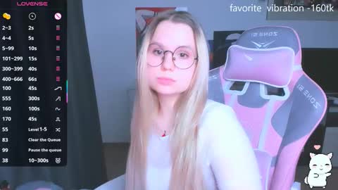 Kira online show from 10.27.25