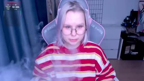 Snapshot of miray_kuriyama chatting on 02.25.26 Kira online show from 02.25.26