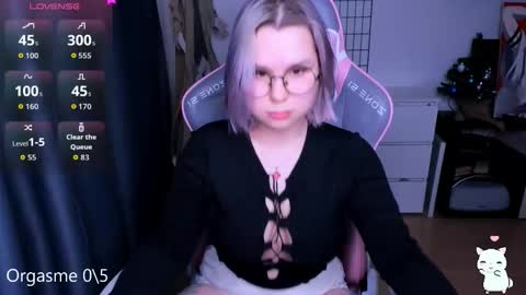 Snapshot of miray_kuriyama chatting on 03.01.26 Kira online show from 03.01.26