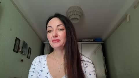 Snapshot of mirelisse chatting on 04.25.26 Christina online show from 04.25.26