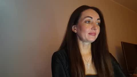 Snapshot of mirelisse chatting on 05.12.26 Christina online show from 05.12.26