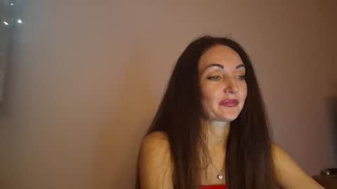 Snapshot of mirelisse chatting on 06.09.26 Christina online show from 06.09.26