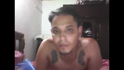 Snapshot of mirenito_ chatting on 04.11.26 mirenito_ online show from 04.11.26