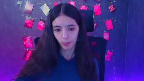 Snapshot of miri_miss chatting on 04.10.26 Miri online show from 04.10.26