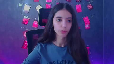 Snapshot of miri_miss chatting on 04.21.26 Miri online show from 04.21.26