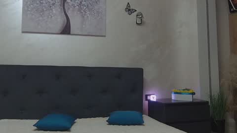 miriam04 online show from 01.13.25