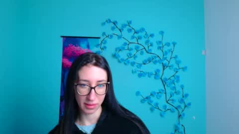 Snapshot of miriam_candyy chatting on 11.24.25 Mariam online show from 11.24.25