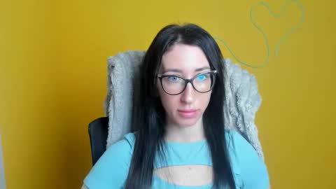 Snapshot of miriam_candyy chatting on 11.27.25 Mariam online show from 11.27.25