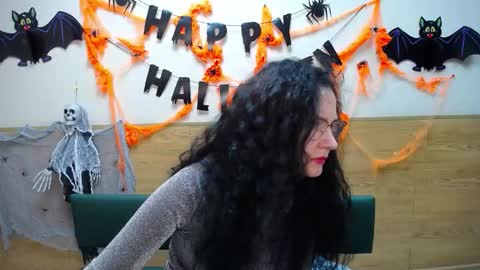 Miroslava Happi online show from 11.03.25