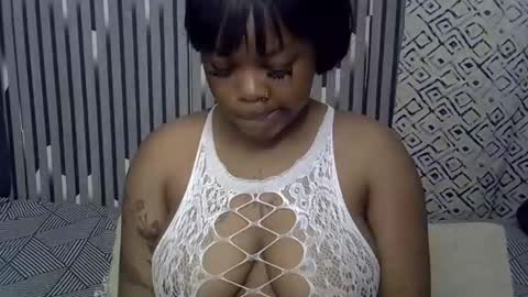 mirror_254 online show from 12.15.25