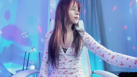 Snapshot of misapage chatting on 10.29.25 Misa online show from 10.29.25