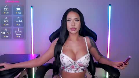 MishaBlueee online show from 12.19.24