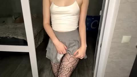 Molly online show from 11.13.25