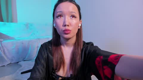 Mishel online show from 02.02.25