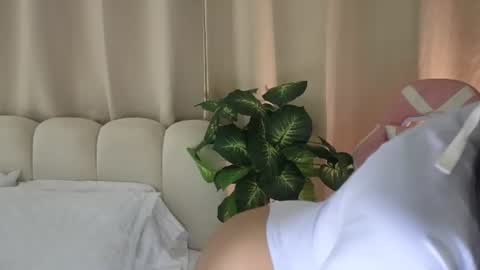 Snapshot of mishelle___7 chatting on 07.05.26 Shell online show from 07.05.26