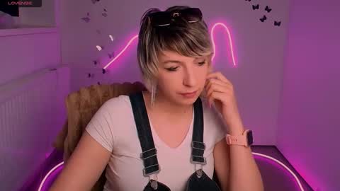 Mishelle online show from 04.29.26