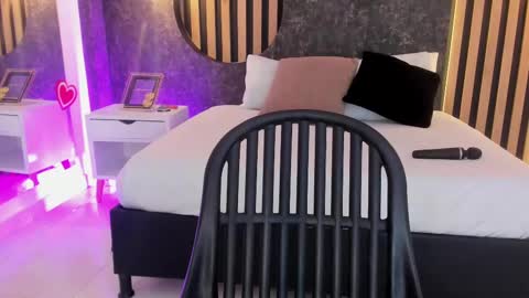 Antonella online show from 02.21.25