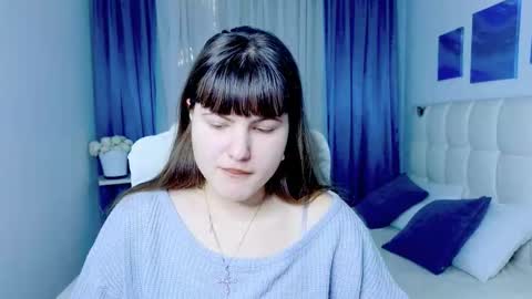 Snapshot of miss__poly chatting on 02.04.26 miss__poly online show from 02.04.26