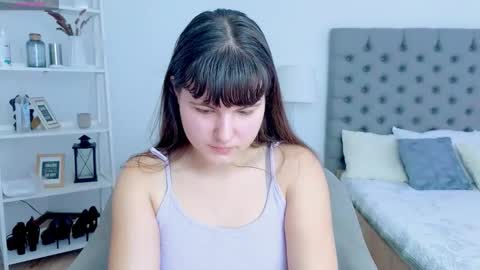 Snapshot of miss__poly chatting on 02.08.26 miss__poly online show from 02.08.26