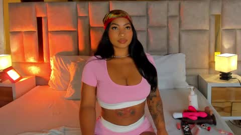 Miss Abigail  online show from 04.15.26